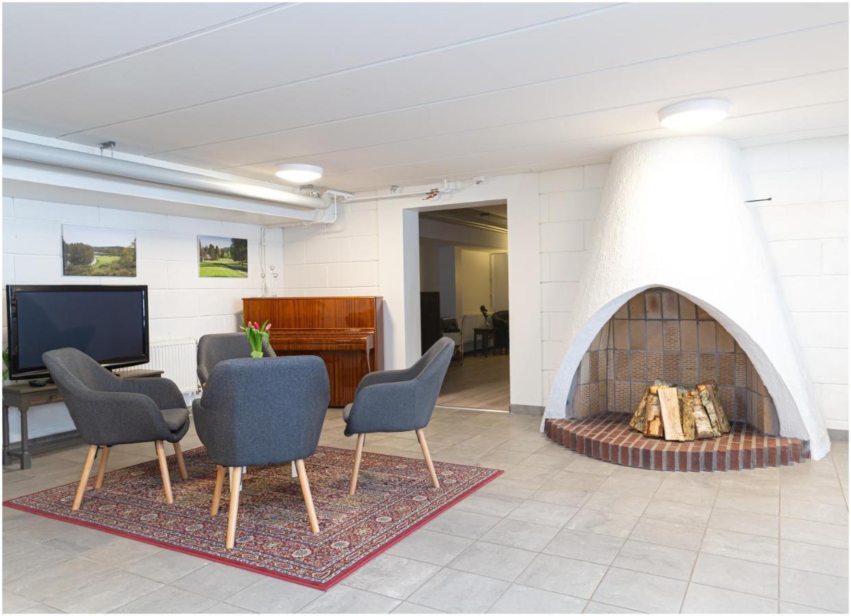 Varbergs Gk Oestra Hotell Grimeton ภายนอก รูปภาพ
